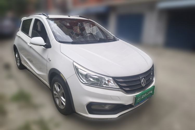 Used Baojun 310 2016 1.2L Manual Fashionable Edition Front Right 45 Deg
