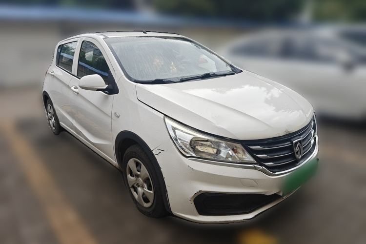 Used Baojun 310 2016 1.2L manual Comfort trim level Front Right 45 Deg