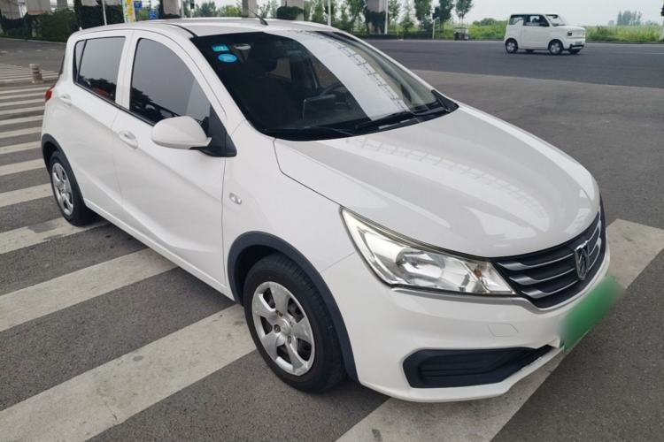 Used Baojun 310 2016 1.2L manual Comfort trim level Front Right 45 Deg