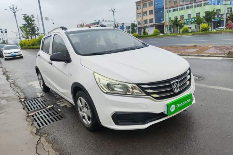 Used Baojun 310 2016 1.2L Manual Value Edition Front Right 45 Deg