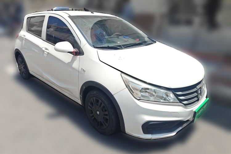 Used Baojun 310 2016 1.2L manual Comfort trim level Front Right 45 Deg