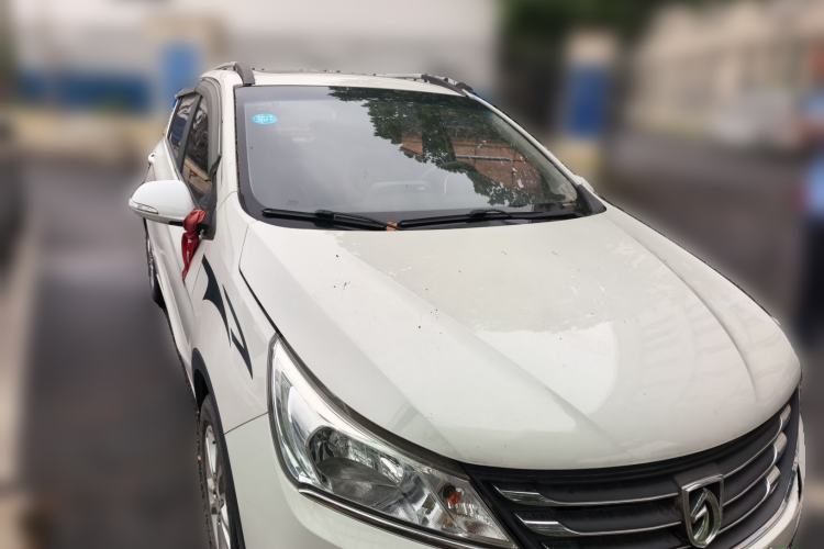 Used Baojun 310 2016 1.2L Manual Luxury Model Front Right 45 Deg