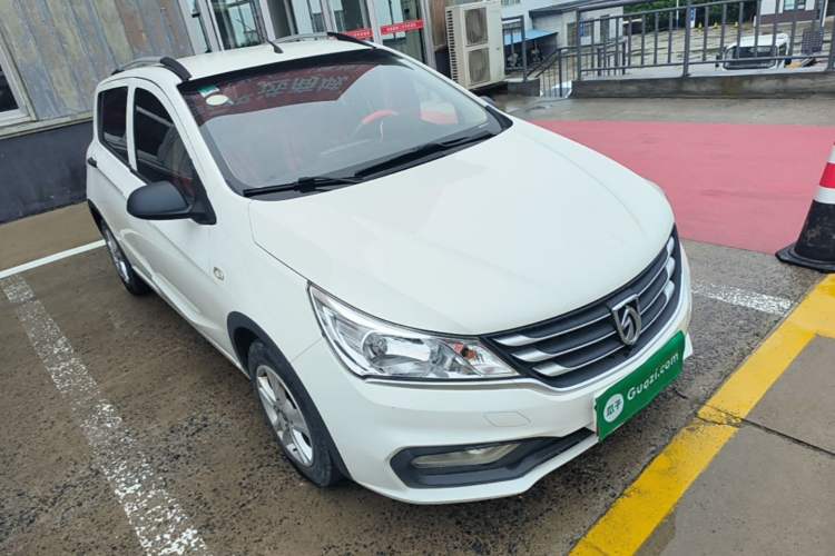 Used Baojun 310 2016 1.2L Manual Value Edition Front Right 45 Deg