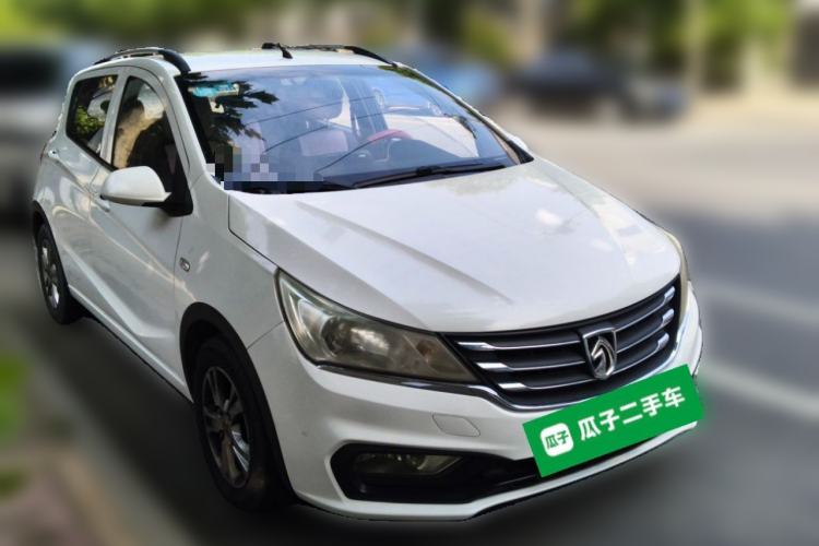 Used Baojun 310 2016 1.2L Manual Fashionable Edition Front Right 45 Deg