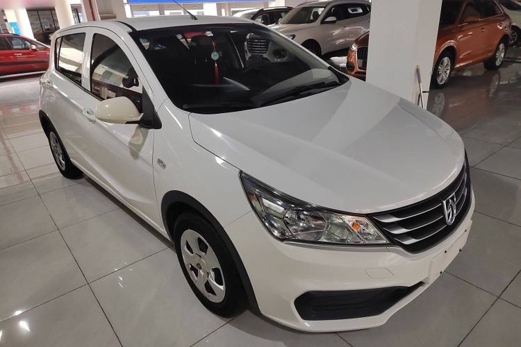 Used Baojun 310 2016 1.2L manual Comfort trim level Front Right 45 Deg
