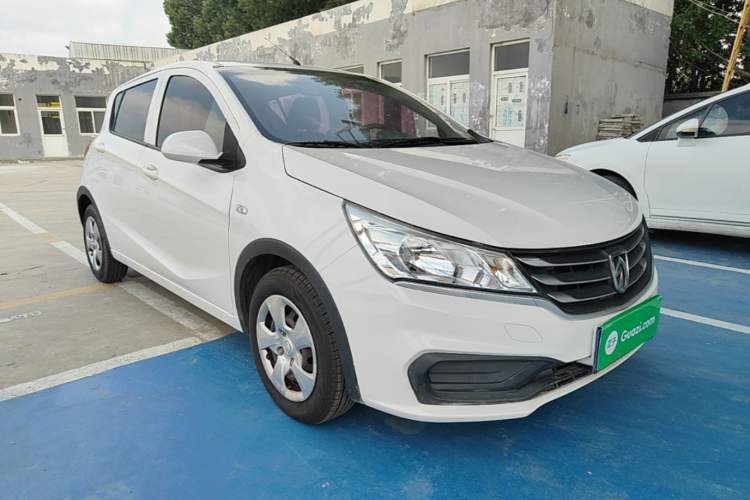 Used Baojun 310 2016 1.2L manual Comfort trim level Front Right 45 Deg