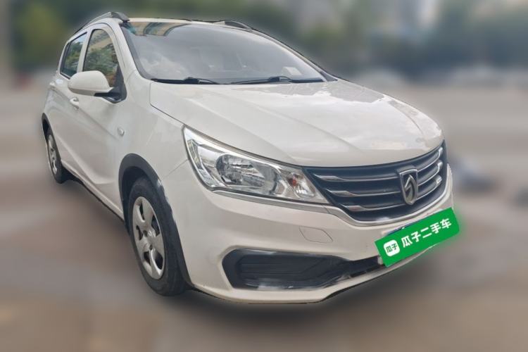 Used Baojun 310 2016 1.2L manual Comfort trim level Front Right 45 Deg