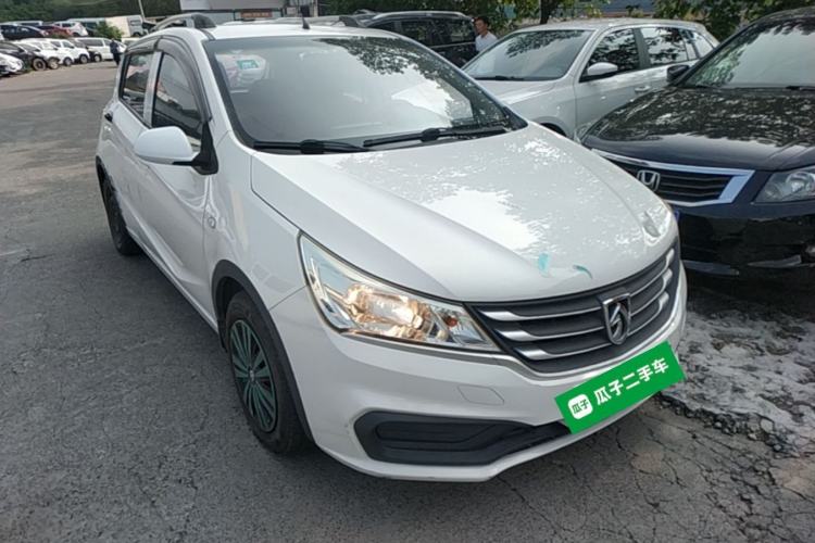 Used Baojun 310 2016 1.2L manual Comfort trim level Front Right 45 Deg