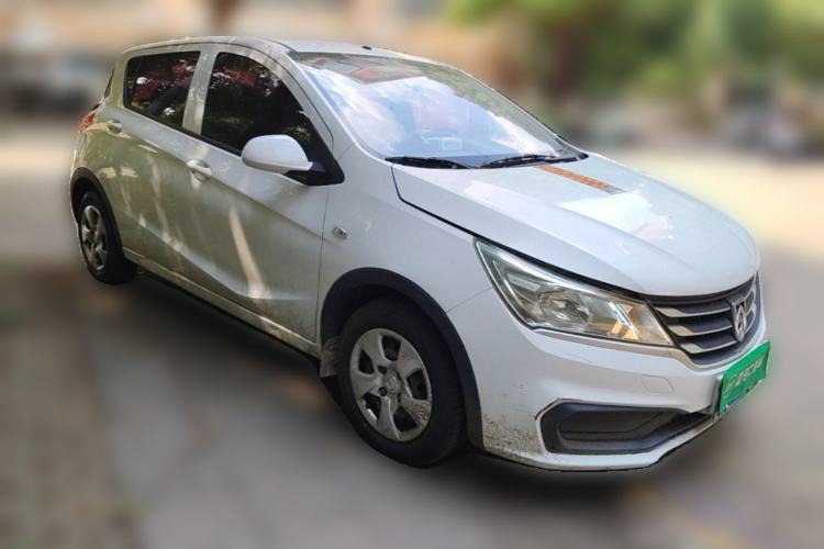 Used Baojun 310 2016 1.2L manual Comfort trim level Front Right 45 Deg