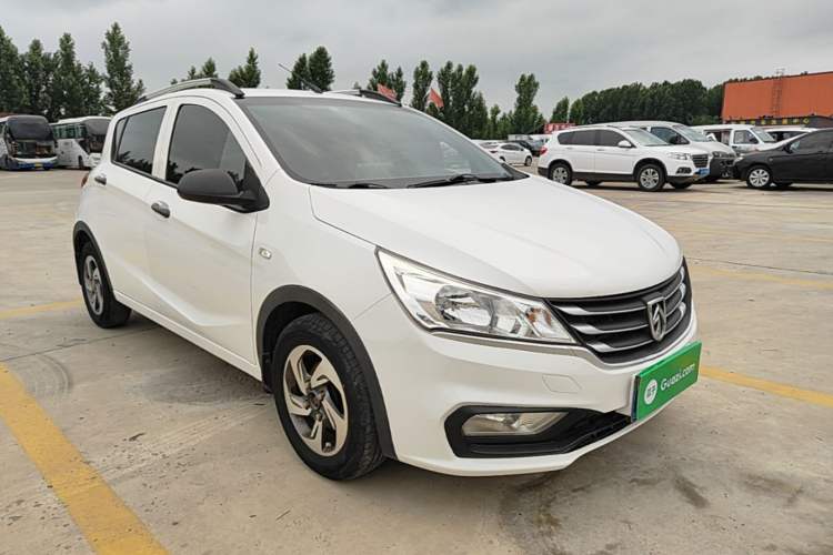 Used Baojun 310 2016 1.2L Manual Value Edition Front Right 45 Deg
