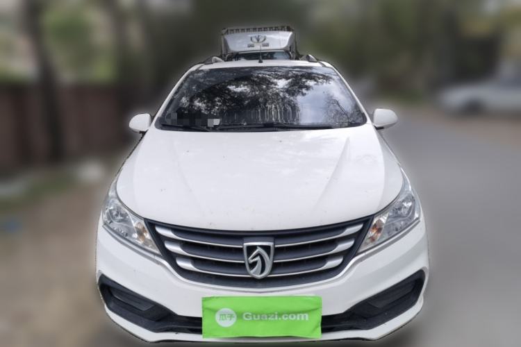 Used Baojun 310 2016 1.2L manual Comfort trim level Front