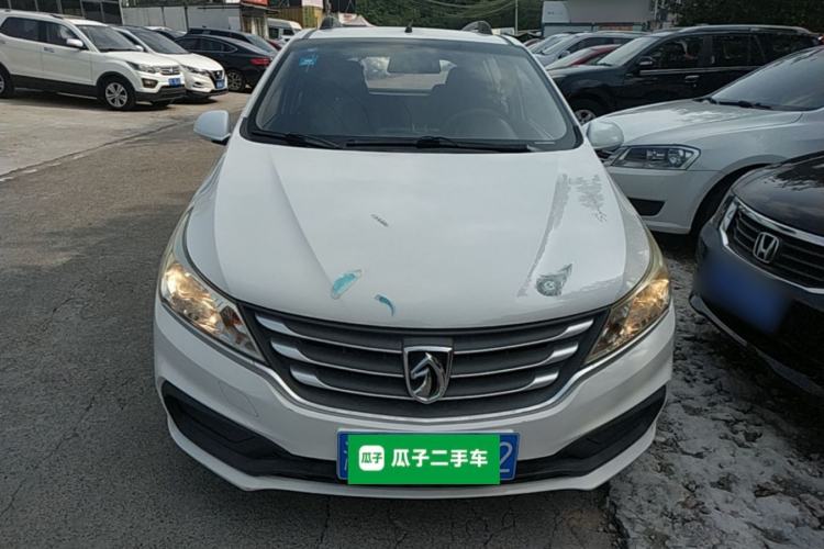 Used Baojun 310 2016 1.2L manual Comfort trim level Front