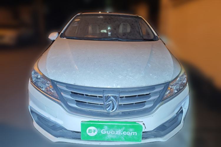 Used Baojun 310 2016 1.2L manual Comfort trim level Front