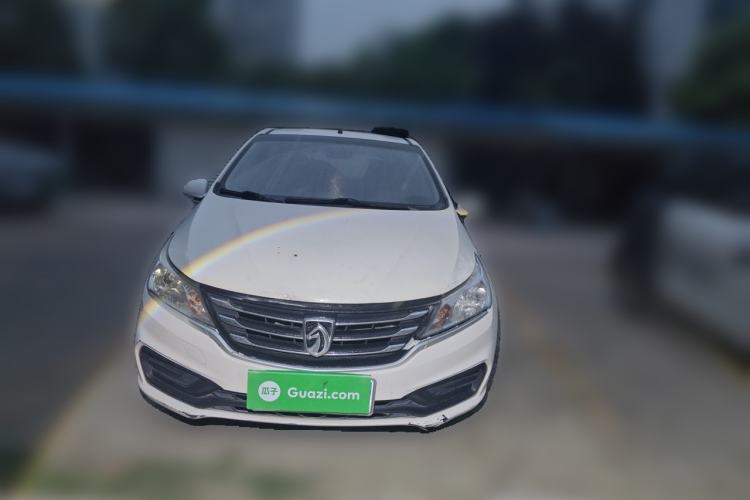 Used Baojun 310 2016 1.2L manual Comfort trim level Front