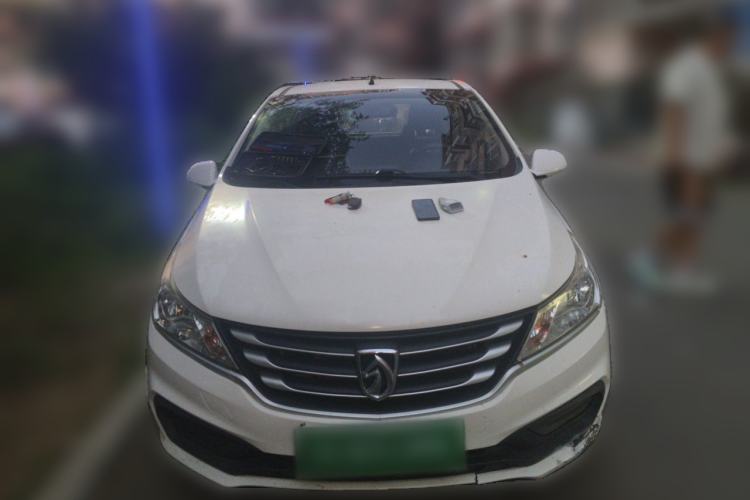 Used Baojun 310 2016 1.2L manual Comfort trim level Front