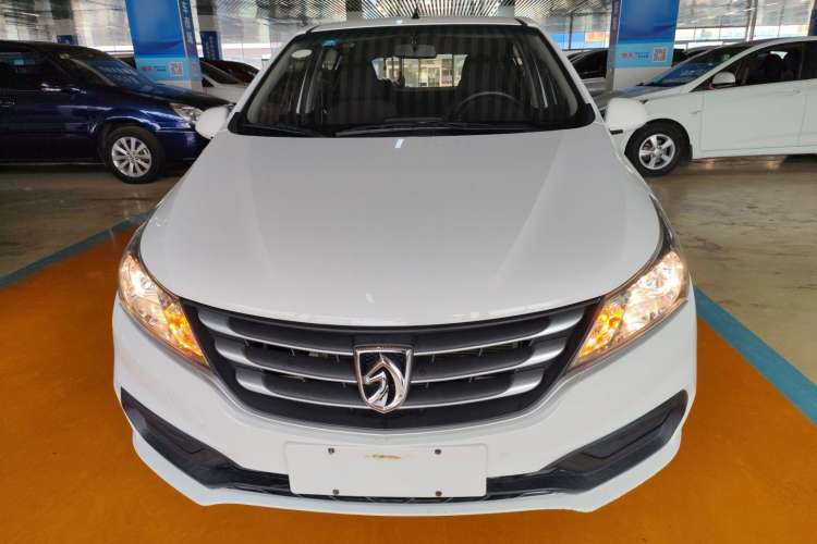 Used Baojun 310 2016 1.2L manual Comfort trim level Front