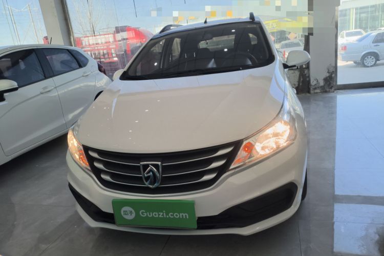 Used Baojun 310 2016 1.2L manual Comfort trim level Front