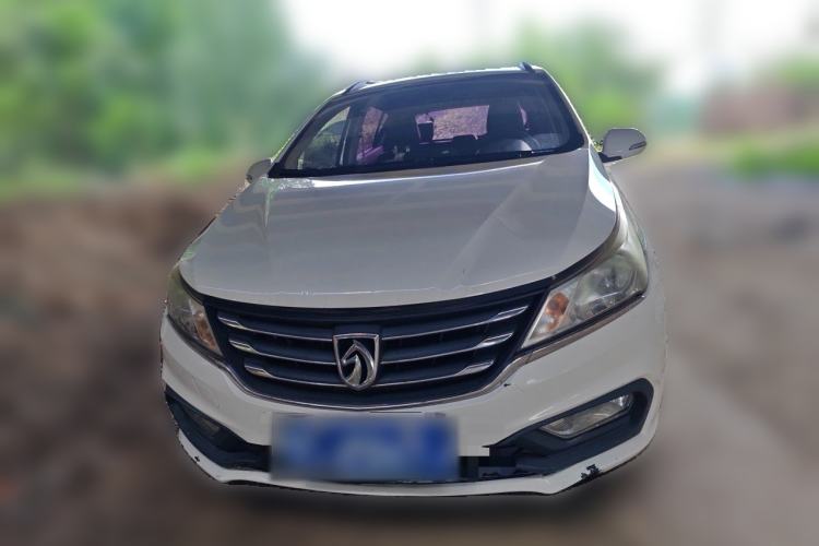 Used Baojun 310 2016 1.2L Manual Luxury Model Front