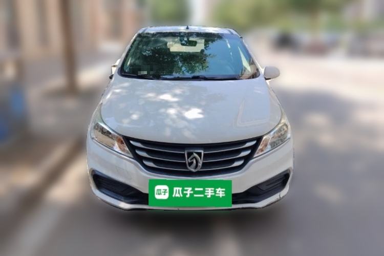 Used Baojun 310 2016 1.2L manual Comfort trim level Front