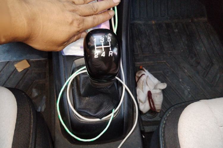Used Baojun 310 2016 1.2L manual Comfort trim level Gear Lever