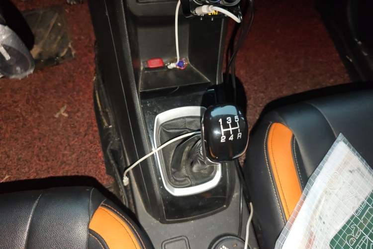 Used Baojun 310 2016 1.2L Manual Luxury Model Gear Lever