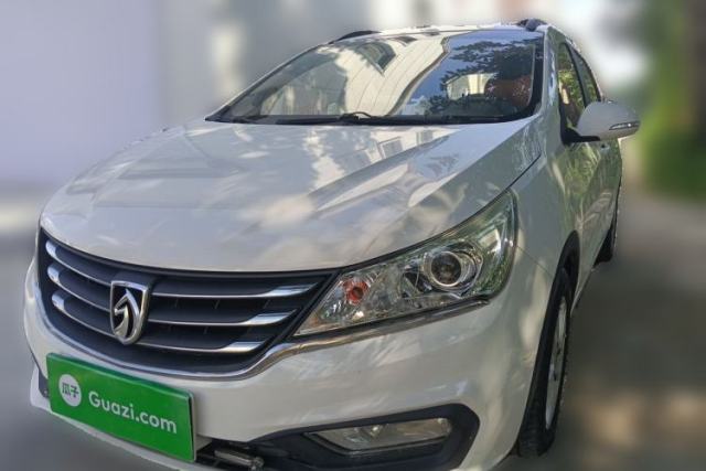 Used Baojun 310 2016 1.2L Manual Luxury Model