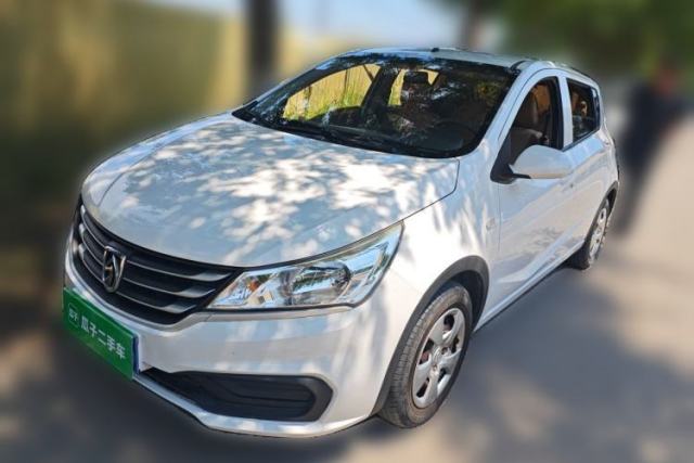 Used Baojun 310 2016 1.2L manual Comfort trim level