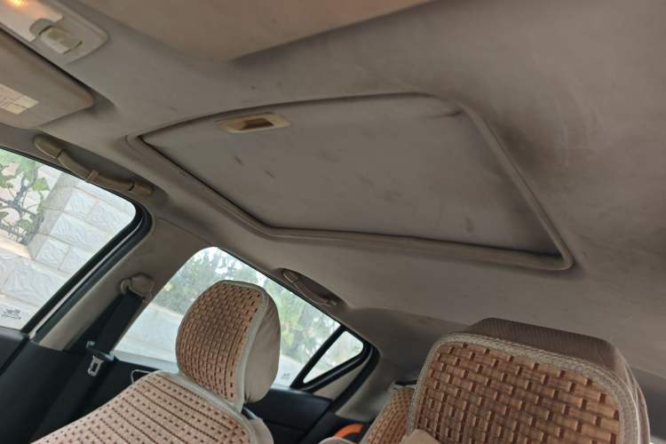 Used Baojun 310 2016 1.2L Manual Luxury Model Headliner