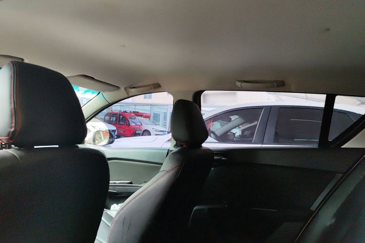 Used Baojun 310 2016 1.2L manual Comfort trim level Headliner