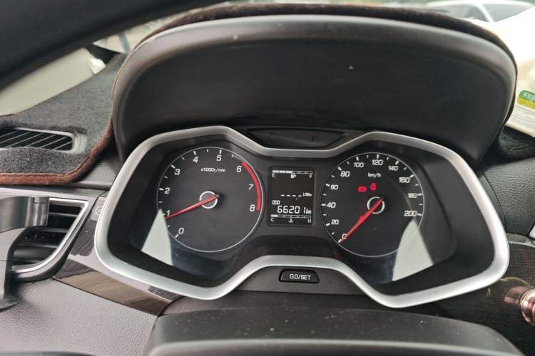 Used Baojun 310 2016 1.2L Manual Fashionable Edition Instrument Cluster