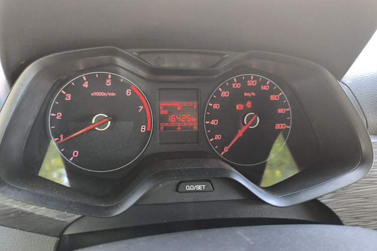 Used Baojun 310 2016 1.2L Manual Value Edition Instrument Cluster