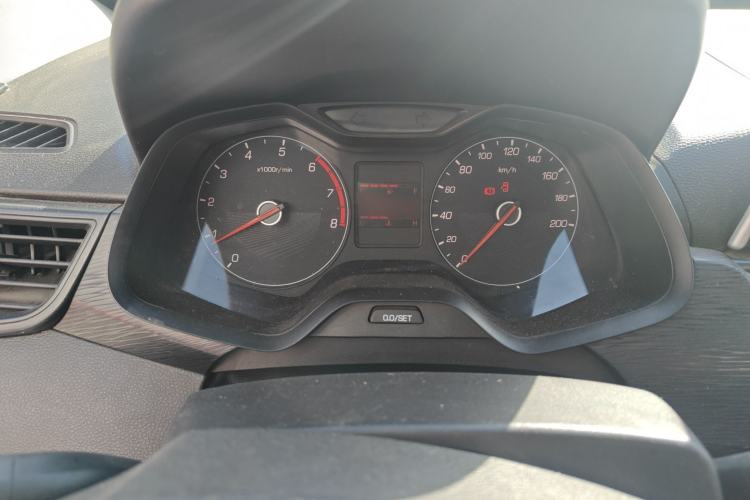 Used Baojun 310 2016 1.2L manual Comfort trim level Instrument Cluster