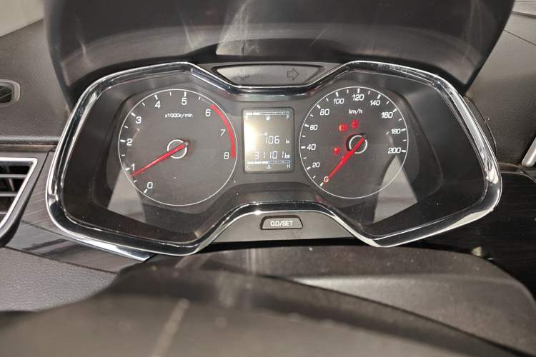 Used Baojun 310 2016 1.2L Manual Luxury Model Instrument Cluster