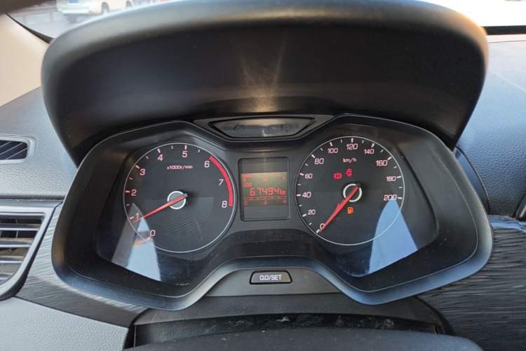 Used Baojun 310 2016 1.2L Manual Value Edition Instrument Cluster