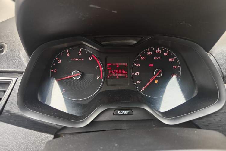 Used Baojun 310 2016 1.2L manual Comfort trim level Instrument Cluster