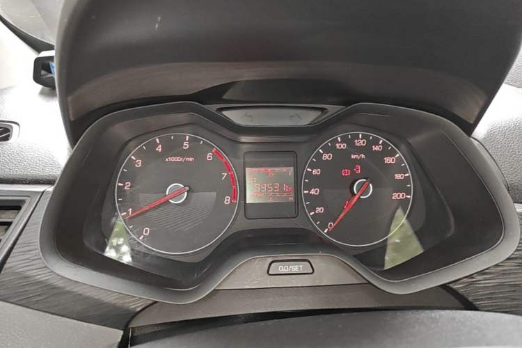 Used Baojun 310 2016 1.2L Manual Value Edition Instrument Cluster