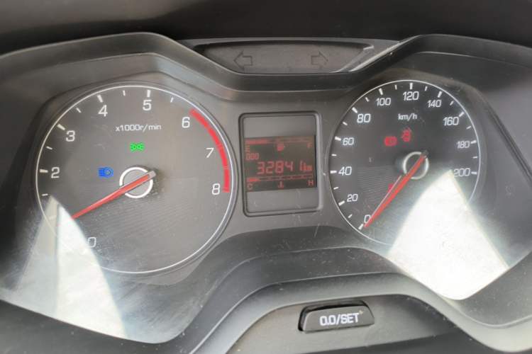 Used Baojun 310 2016 1.2L Manual Value Edition Instrument Cluster