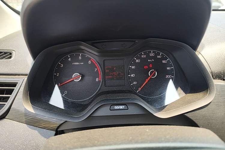 Used Baojun 310 2016 1.2L Manual Value Edition Instrument Cluster