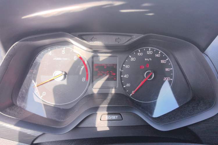Used Baojun 310 2016 1.2L Manual Value Edition Instrument Cluster