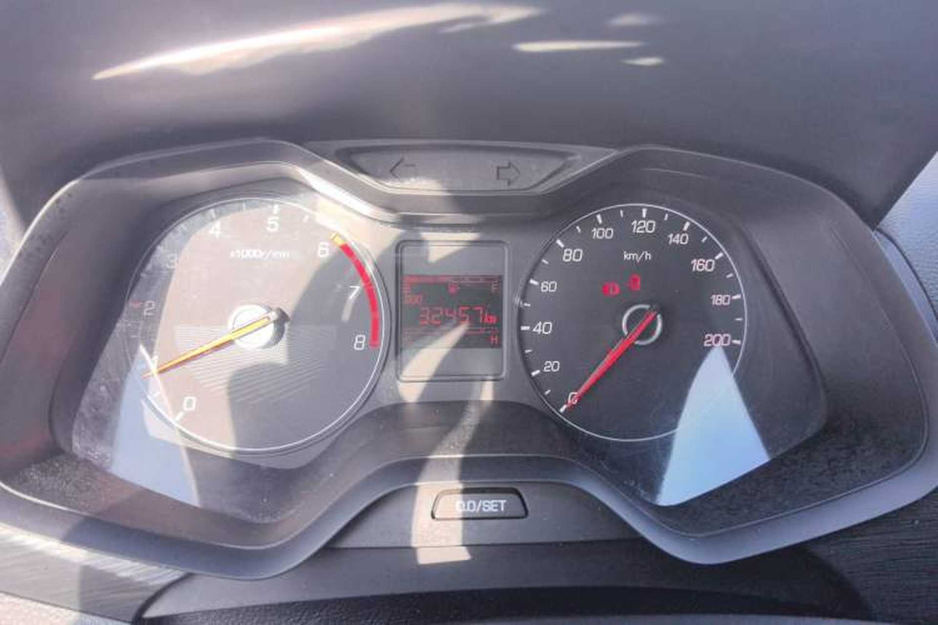 Used Baojun 310 2016 1.2L Manual Value Edition Instrument Cluster