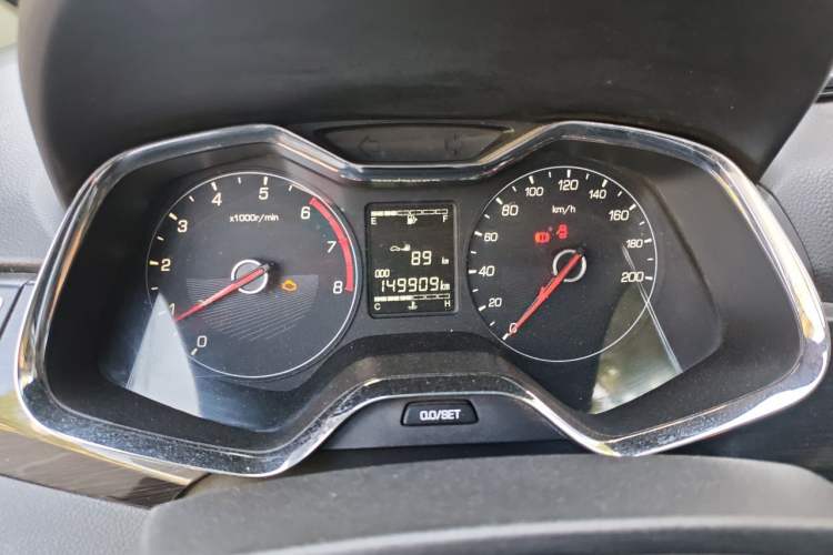 Used Baojun 310 2016 1.2L Manual Luxury Model Instrument Cluster