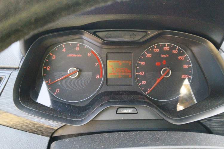 Used Baojun 310 2016 1.2L Manual Value Edition Instrument Cluster