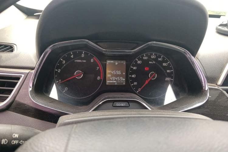 Used Baojun 310 2016 1.2L Manual Luxury Model Instrument Cluster