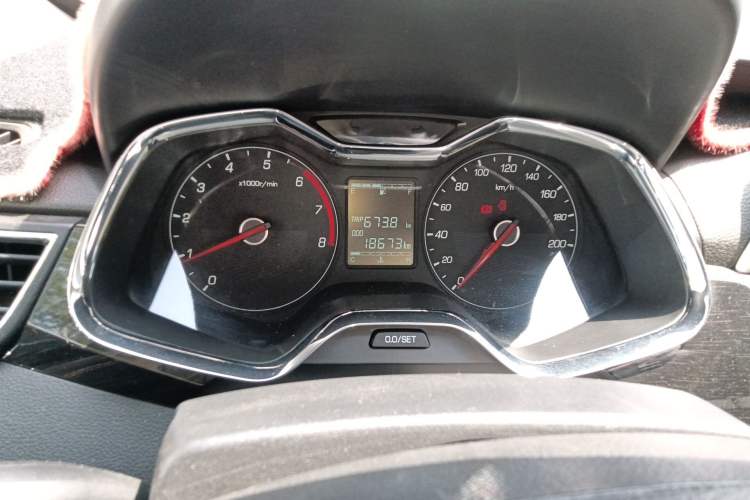 Used Baojun 310 2016 1.2L Manual Luxury Model Instrument Cluster