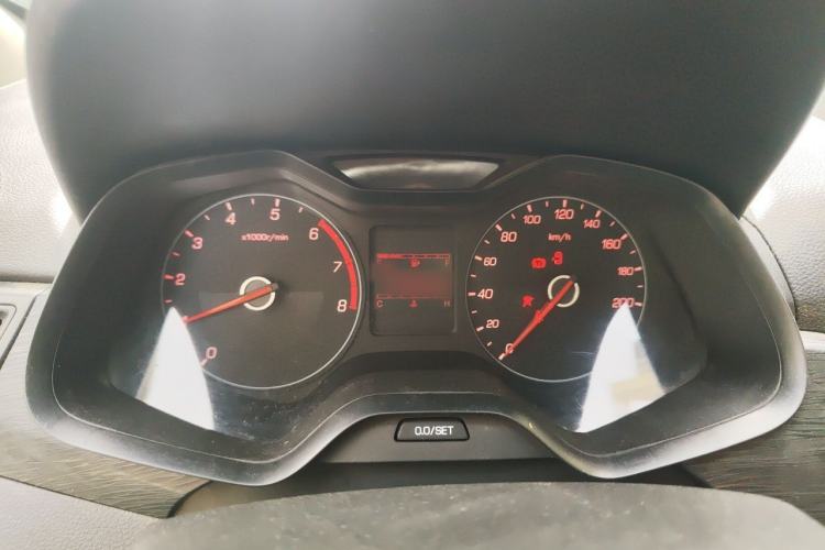Used Baojun 310 2016 1.2L manual Comfort trim level Instrument Cluster