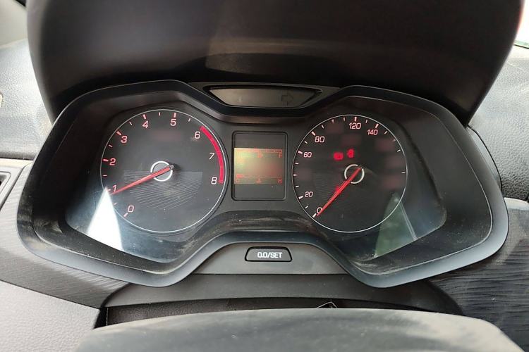 Used Baojun 310 2016 1.2L manual Comfort trim level Instrument Cluster