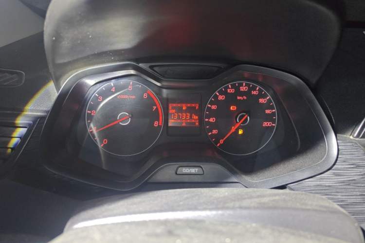 Used Baojun 310 2016 1.2L manual Comfort trim level Instrument Cluster