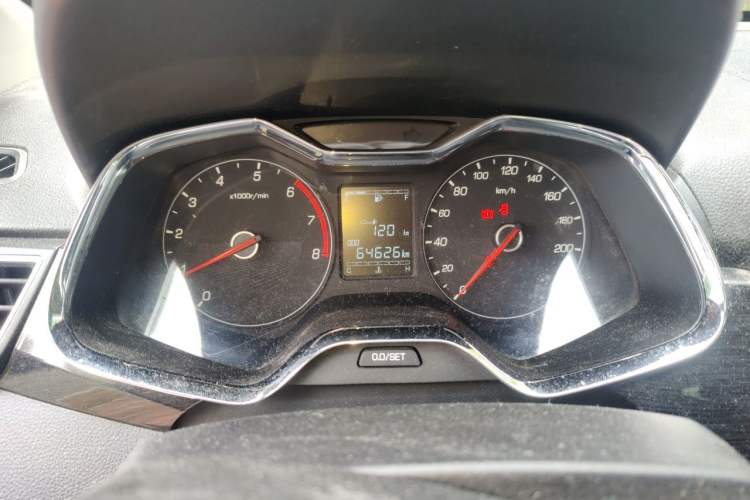 Used Baojun 310 2016 1.2L Manual Luxury Model Instrument Cluster