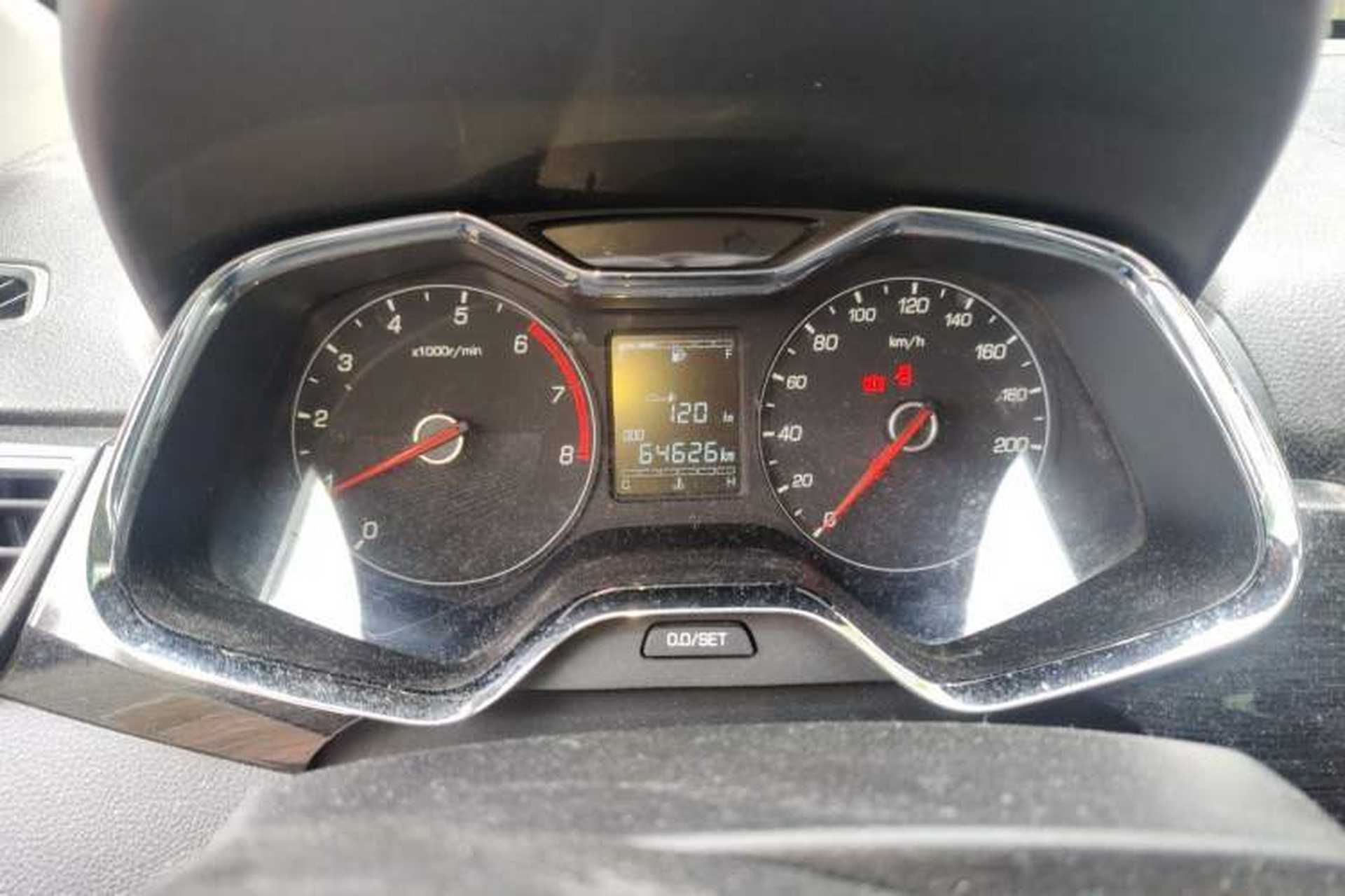 Used Baojun 310 2016 1.2L Manual Luxury Model Instrument Cluster