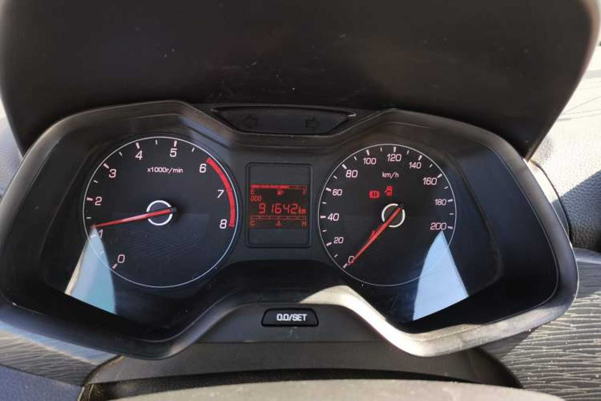 Used Baojun 310 2016 1.2L manual Comfort trim level Instrument Cluster